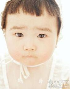 网红吃饭小女孩,治愈系美食时光